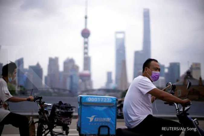China's economy stumbles on power crunch, property woes