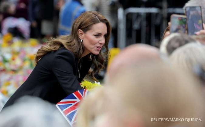 Kate Middleton Ungkap Reaksi Ketiga Anaknya Melihat Foto Pertunangan dengan William