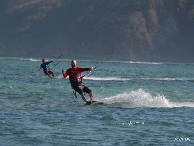 The Mandalika Hadirkan Atraksi Watersport di Kuta Beach Park