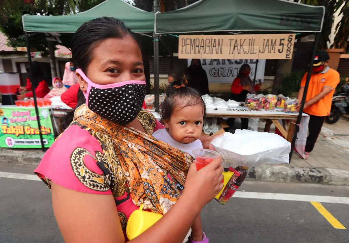 Indef: Pemerintah wajib menekan penambahan warga miskin saat pandemi Covid-19