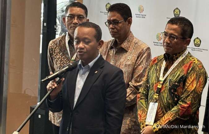 Menteri ESDM Bahlil Janji Bakal Evaluasi Tambang Nikel di Raja Ampat