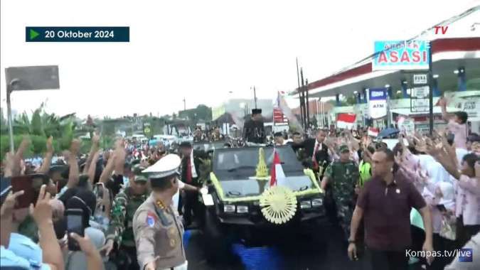 Jokowi Pulang Kampung, Disambut Antusias Warga Sepanjang Jalan