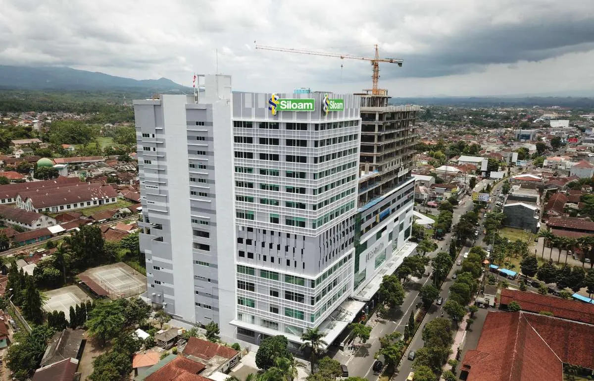 Begini Rekomendasi Saham Emiten Rumah Sakit yang Gencar Gelar Aksi Korporasi