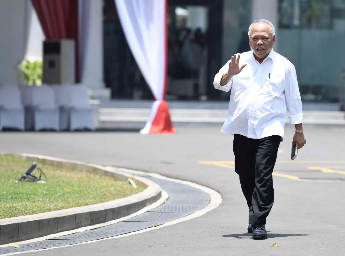 Basuki: Saya dapat bonus makan siang gratis sambil dengerin musik Metalica dan Queen