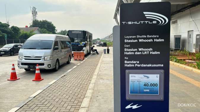 Tiket Shuttle Tujuan Bandara Halim Perdanakusuma dari Stasiun Halim Rp 40.000