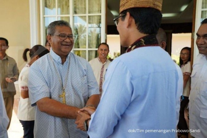 Sandiaga Uno bertemu dengan Uskup Maumere saat ke NTT