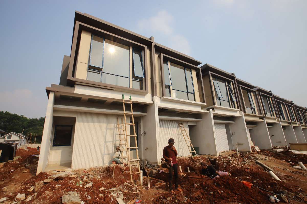 Dihantui Suku Bunga Tinggi, Saham Properti Masih Lesu