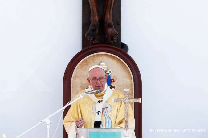Paus Fransiskus tunjuk biarawati Italia ke posisi orang nomor dua Kota Vatikan