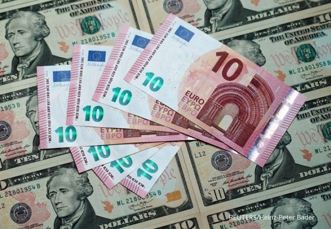 Perang dagang membuat dollar AS lebih digemari ketimbang euro