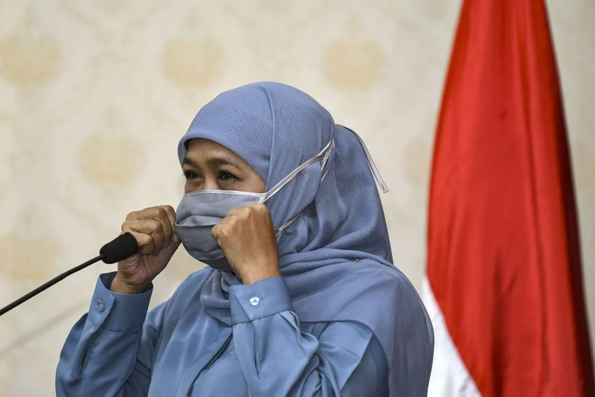 Pesta ulang tahunnya timbulkan kerumunan, Gubernur Khofifah dilaporkan ke polisi