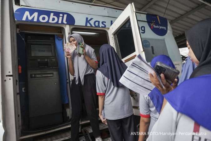 Daya Beli Masyarakat Rendah, Pelaku Ritel Minta Pemerintah Beri Stimulus BLT Voucher