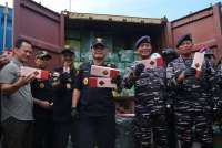 Bea Cukai Amankan 160 Juta Batang Rokok Ilegal Senilai Rp 500 Miliar di Pekanbaru