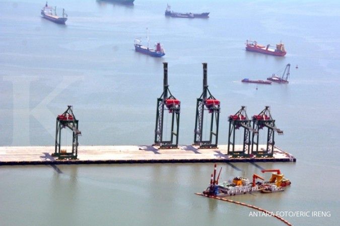Pelabuhan Kuala Tanjung mulai beroperasi 2018