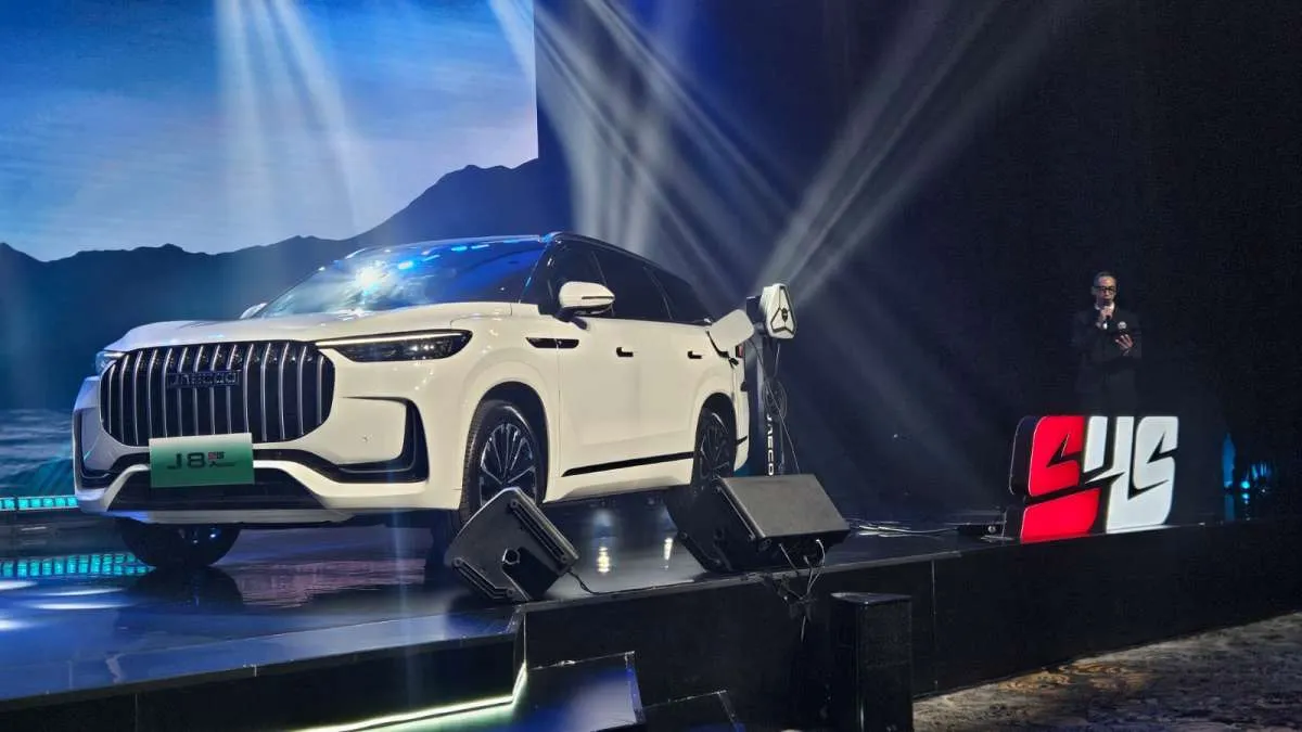 JAECOO J8 Hadir di GIIAS 2025, Usung Teknologi Premium dengan Harga Terjangkau