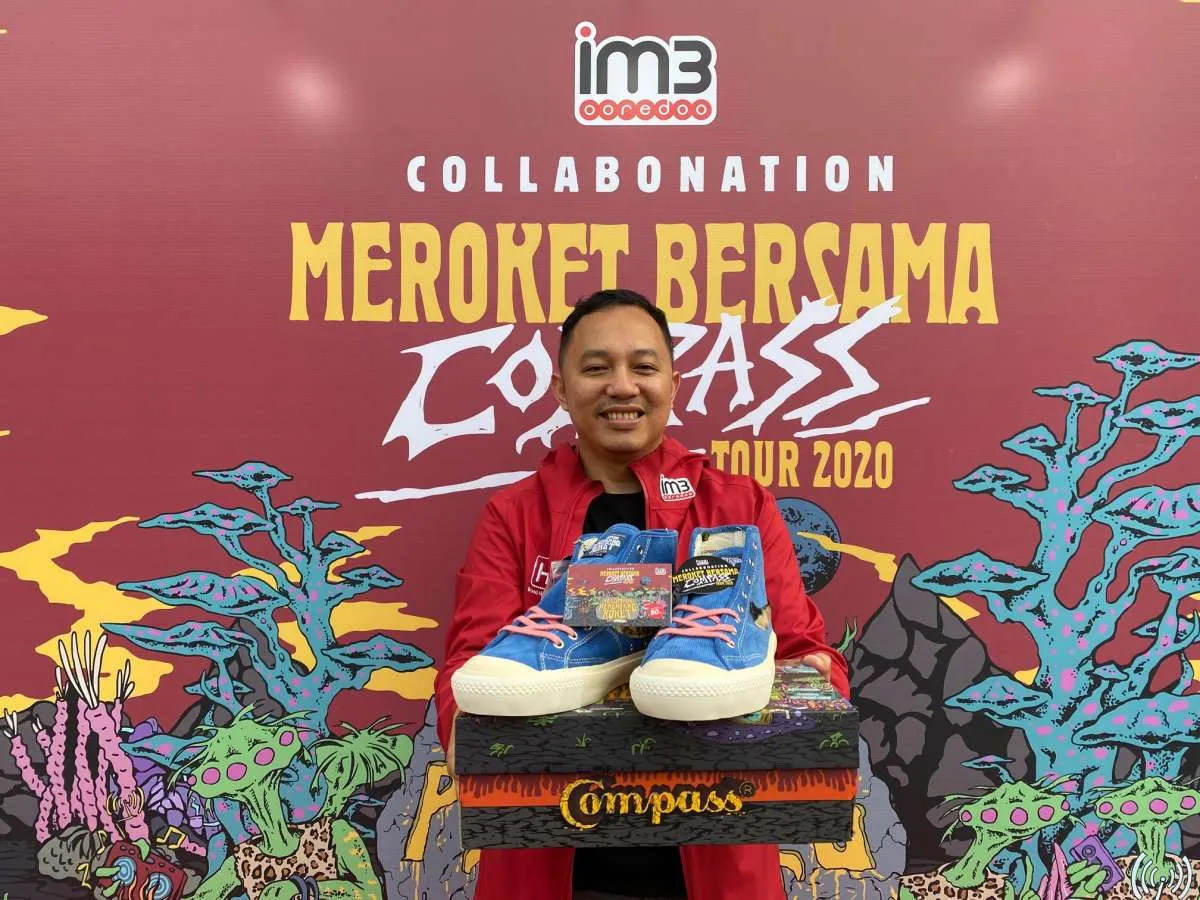 Bersaing dengan produk impor, ini 5 merek sepatu lokal Indonesia yang laris di pasar