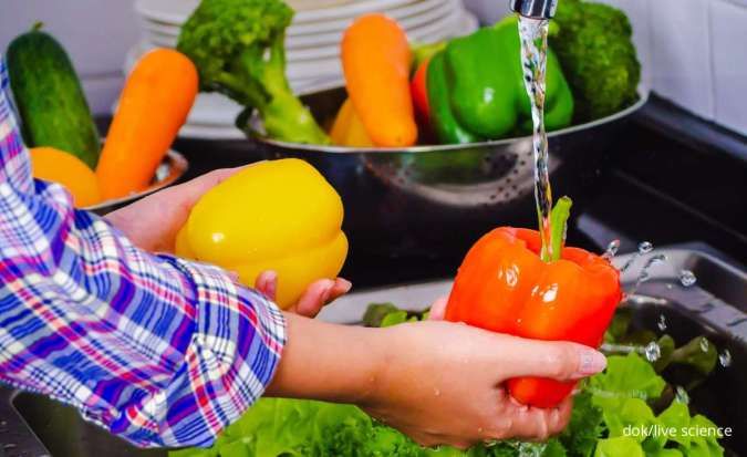 6 Langkah Mencuci Sayuran secara Tepat agar Nutrisinya Tak Hilang