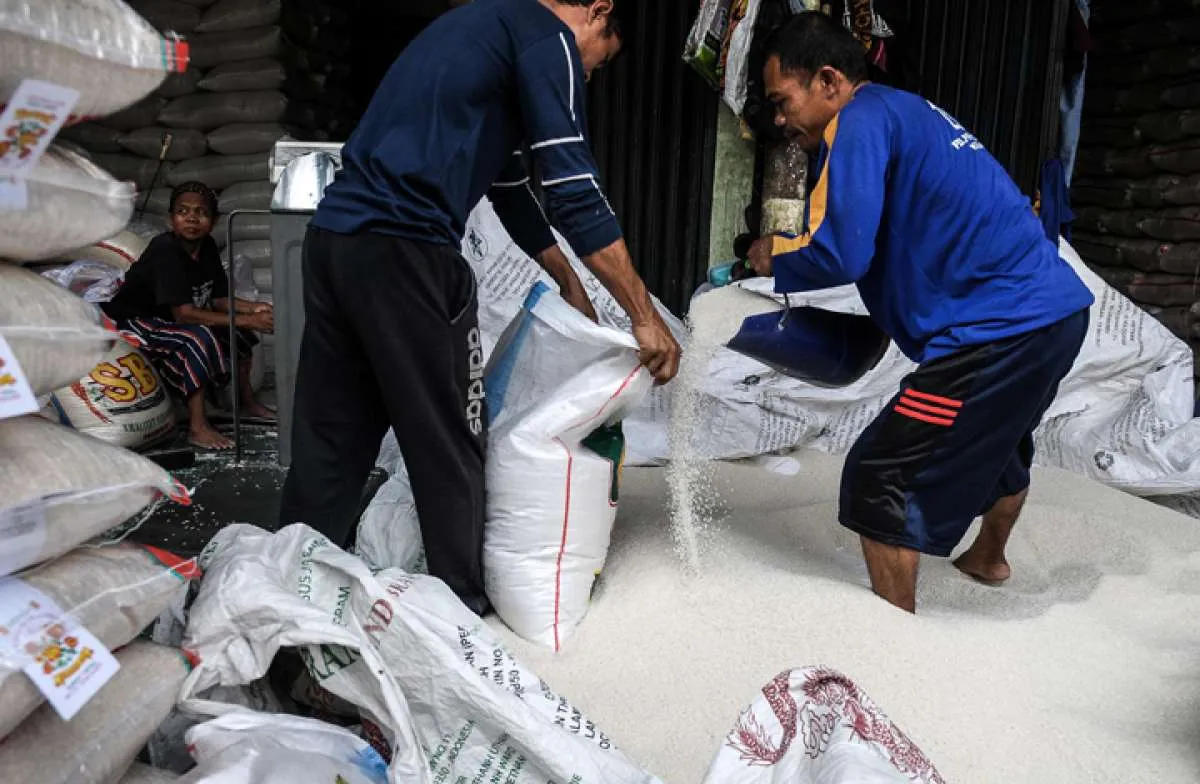 Hingga Oktober, Penyerapan Beras Bulog Mencapai 878.000 Ton 