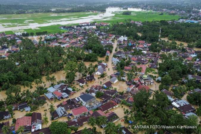 Peringatan Dini BMKG Cuaca Besok (29/11), Siaga Hujan Sangat Lebat di Provinsi Ini