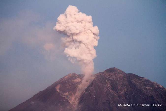 Gunung Semeru Erupsi, Tiga Kecamatan di Lumajang, Jawa Timur Dilanda Hujan Abu