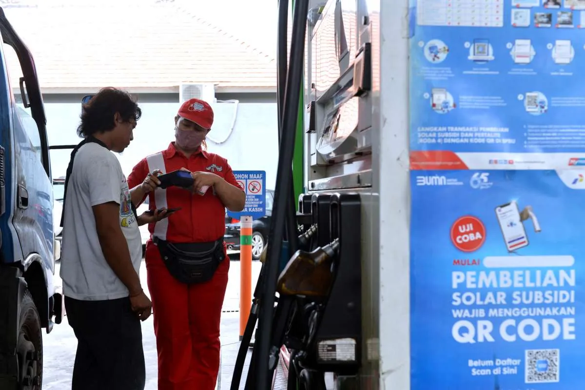 Harga BBM Akan Berubah Seminggu Sekali, Cek Harga di Pertamina, Shell Januari 2023