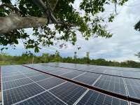 Desa Nelayan Ini Membuat 16 Ton Es Per Bulan dari Energi Matahari