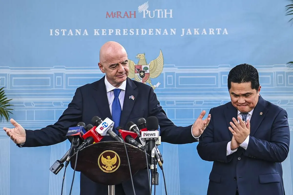 Prabowo Terima Presiden FIFA, Bahas Pengembangan Stadion dan Lapangan Sepak Bola