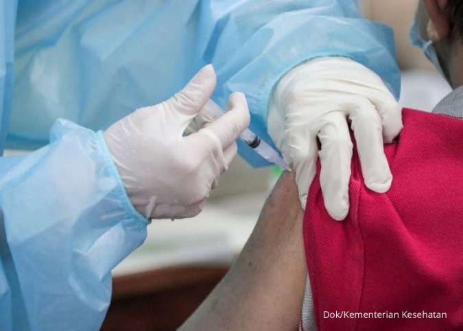 Vaksinasi Covid-19 Nasional Telah Tembus 300 Juta Suntikan