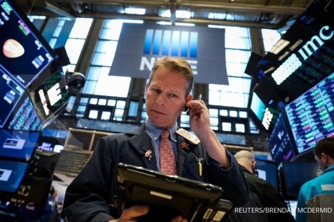 Wall Street turun dalam empat hari berturut-turut