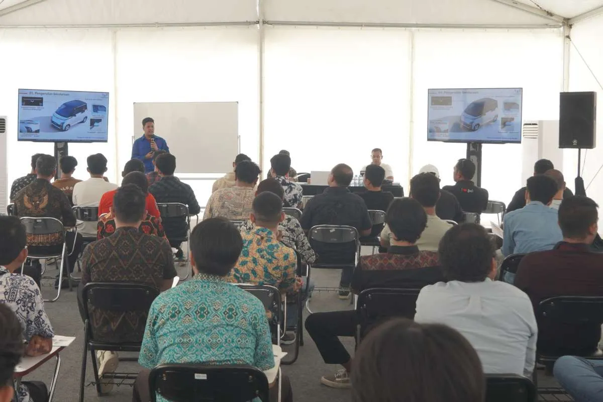 Wuling Berikan Pelatihan 300 Tenaga Pengemudi Air ev untuk Mendukung KTT G20