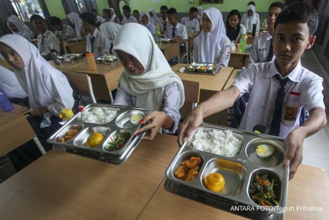 Istana Sebut Program Makan Bergizi Gratis Tak Memangkas Anggaran Infrastruktur