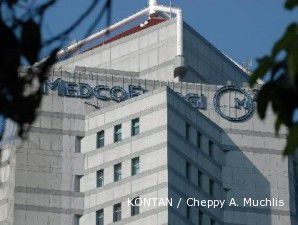 Harga minyak meroket, saham-saham berbasis energi ikut terdongkrak