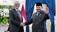 Beri Bill Gates Bintang Jasa Utama, Prabowo Bahas Kerjasama di Bidang Kemanusiaan