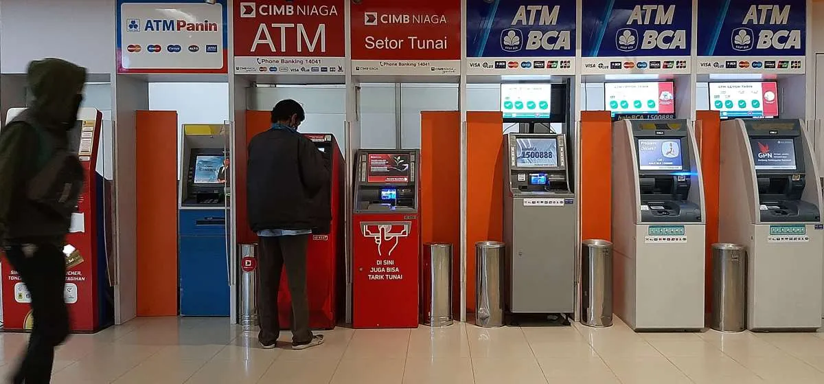 Efek corona, industri keuangan restrukturisasi kredit Rp 65 triliun & bisa bertambah