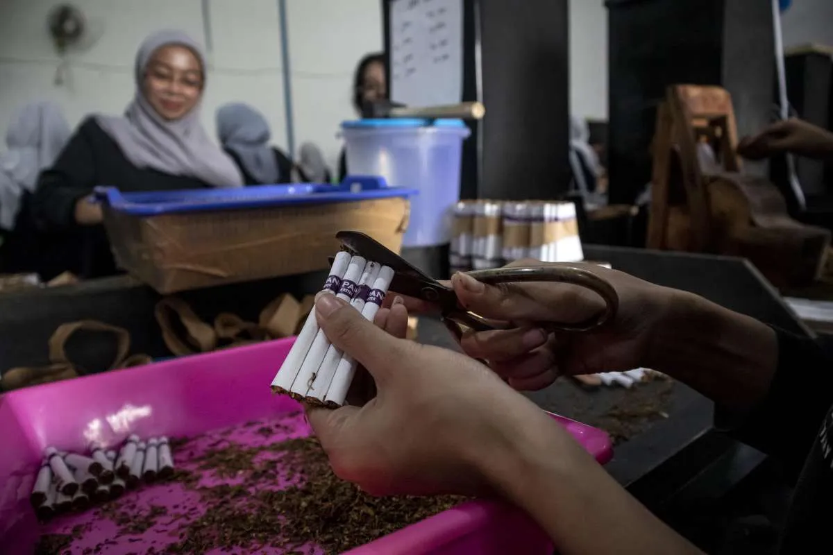 Anjlok 14%, Penerimaan Cukai & Bea Negara Terseret Lesunya Ekonomi