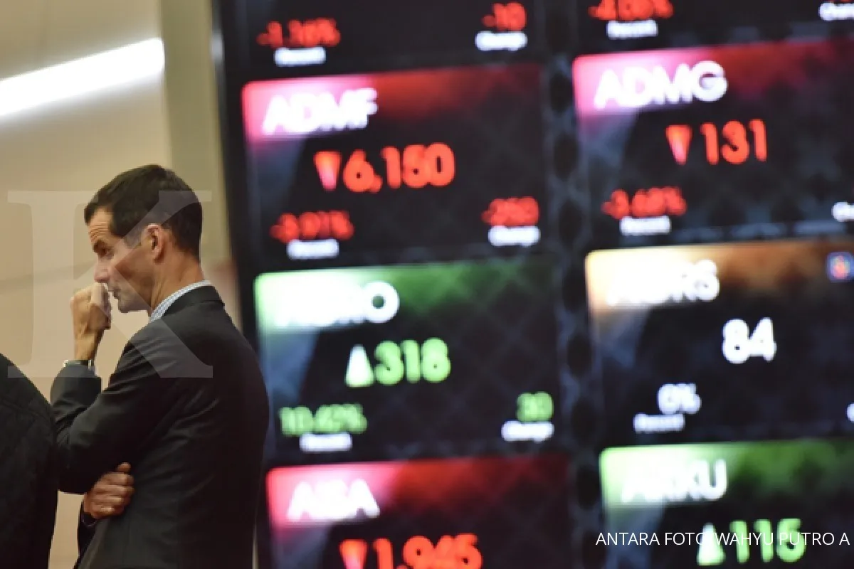 Arus dana asing keluar capai Rp 1,59 triliun dalam sepekan, ini kata analis