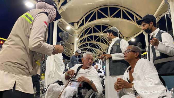 Sewa Kursi Roda di Masjidil Haram Melonjak, Jemaah Disarankan Gunakan Jalur Resmi