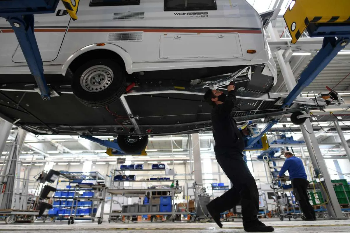 German Industrial Output Rises More Than Expected in January