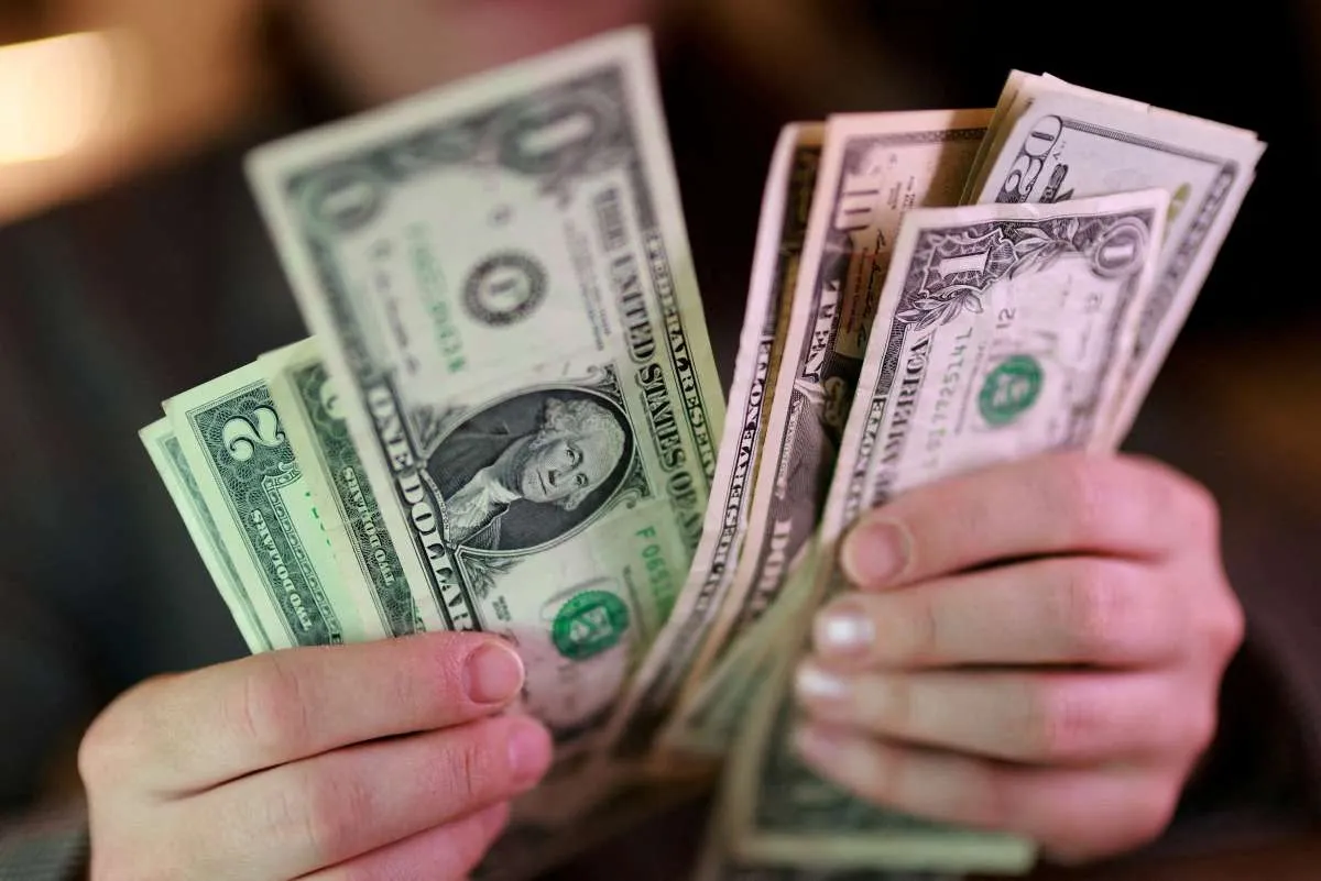 Investor Mulai Soroti Arus Kas, Belanja AI Jadi Beban Saham Big Tech