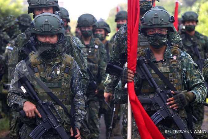 Simulasi Serangan Musuh, Taiwan Adakan Latihan Militer Tembakan Langsung