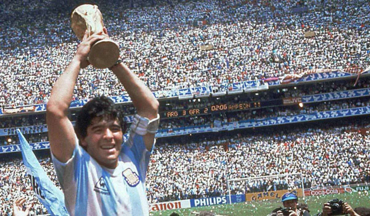 Diego Maradona meninggal, ini penyebab serangan jantung 