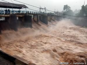 Banjir Sudah Mengancam Jakarta