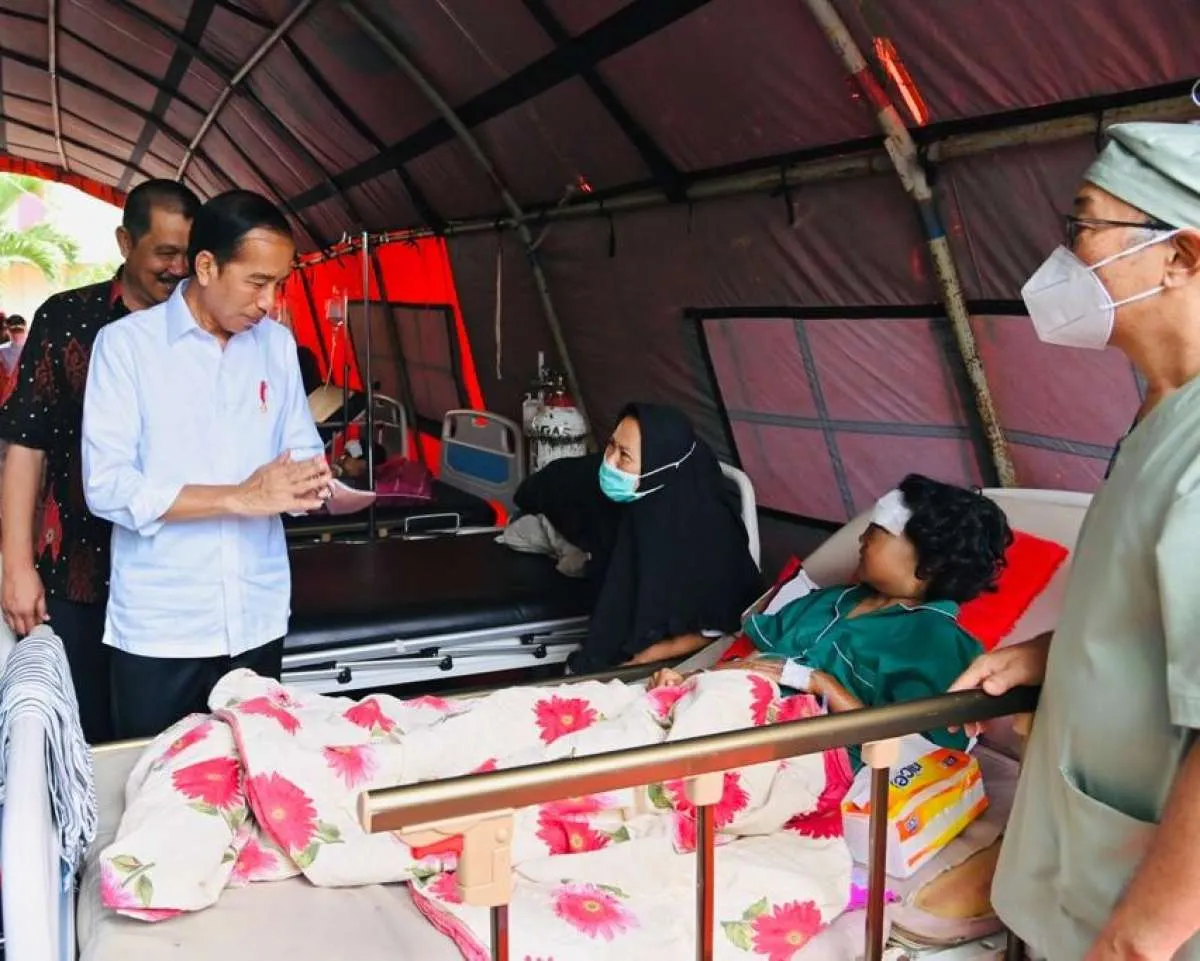 Perintahkan Evakuasi Korban Gempa Segera, Jokowi: Penyelamatan Evakuasi Pertama