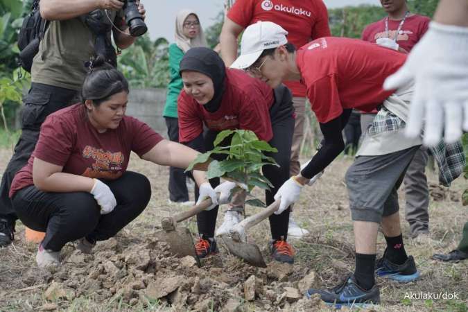 Akulaku Group Dukung Kelestarian Lingkungan di Hutan Kota Ujung Menteng