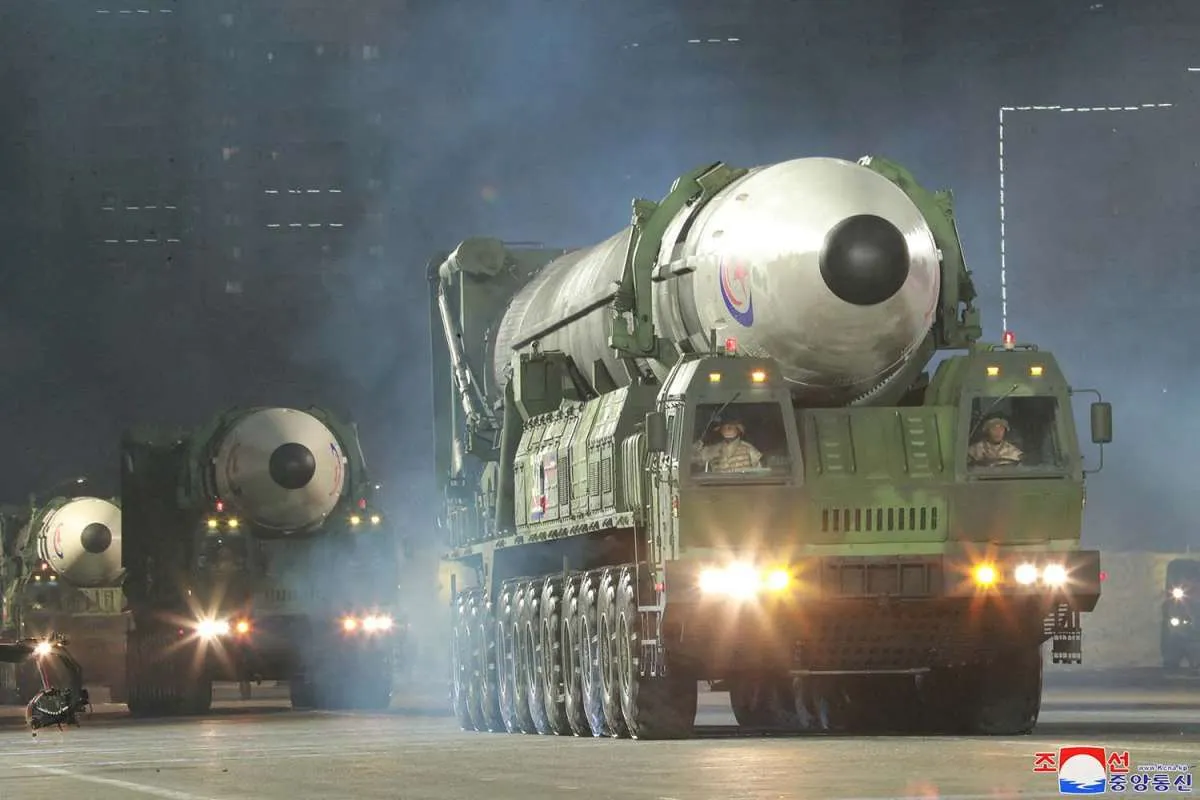 Korea Selatan: Korea Utara Dicurigai Menembakkan Rudal Balistik Antarbenua
