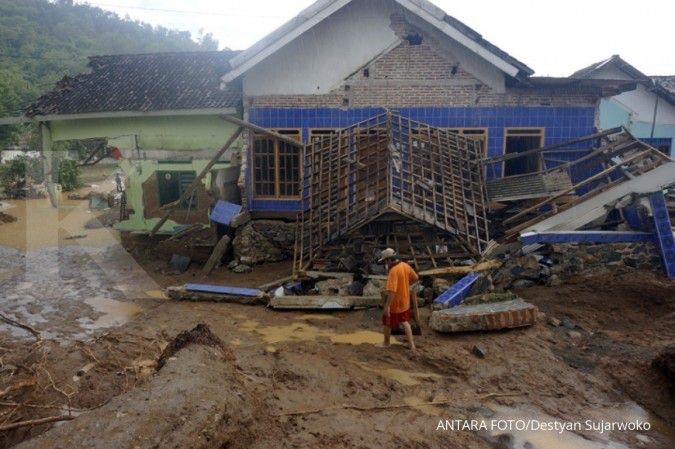 Pemulihan banjir Pacitan ditarget selesai Januari