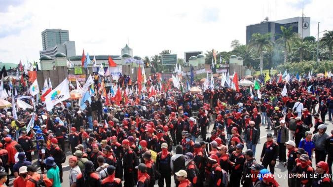 Upah buruh lebih rendah dari inflasi