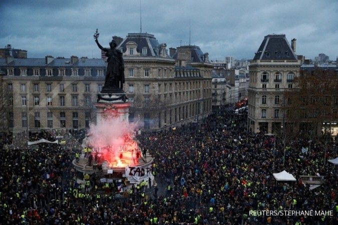 Industri Prancis menderita gara-gara aksi demonstrasi rompi kuning