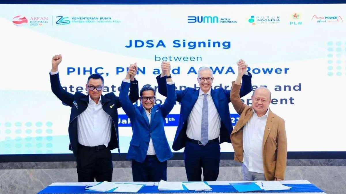 Pupuk Indonesia Gandeng PLN dan ACWA Power Kembangkan Green Hydrogen dan Green Amonia