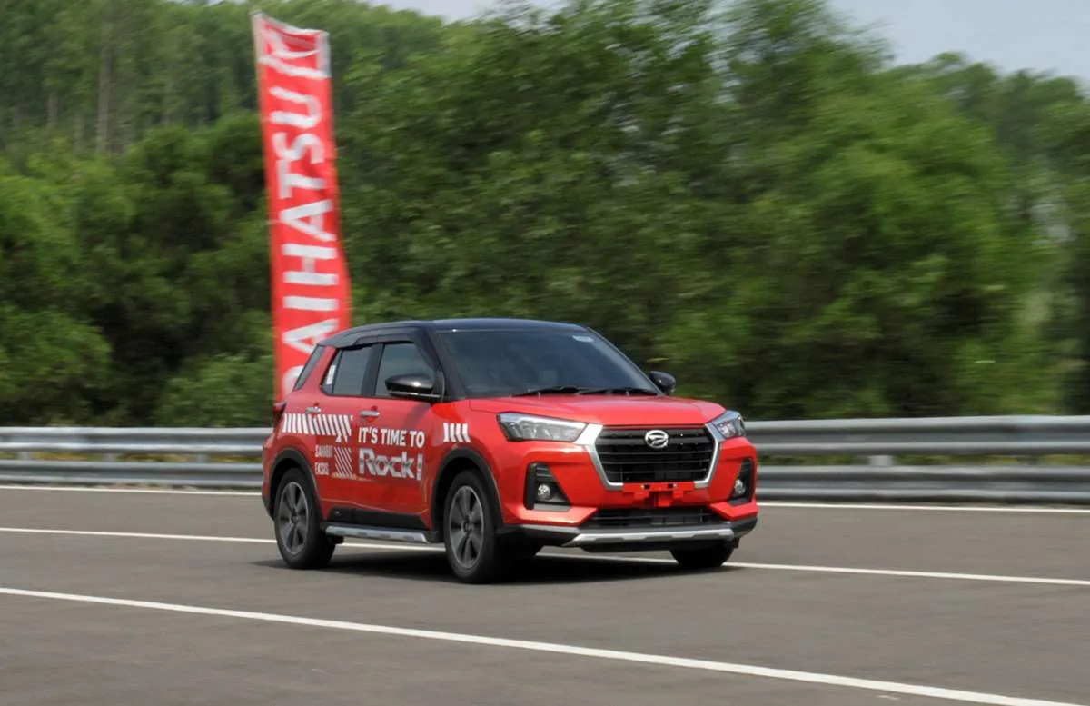 Murah Banget, Inilah Harga Mobil Bekas Daihatsu Rocky Mulai Rp 170 Juta