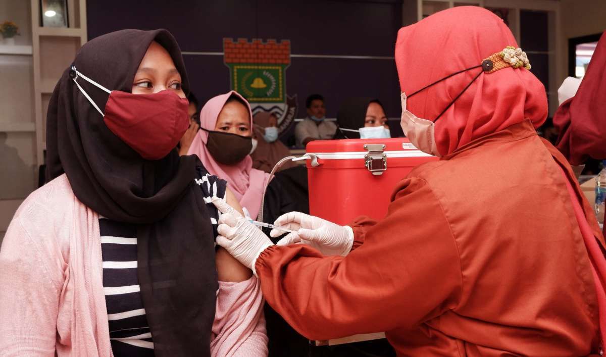 Pemkab Tangerang targetkan 2,7 juta warga peroleh vaksin Covid-19